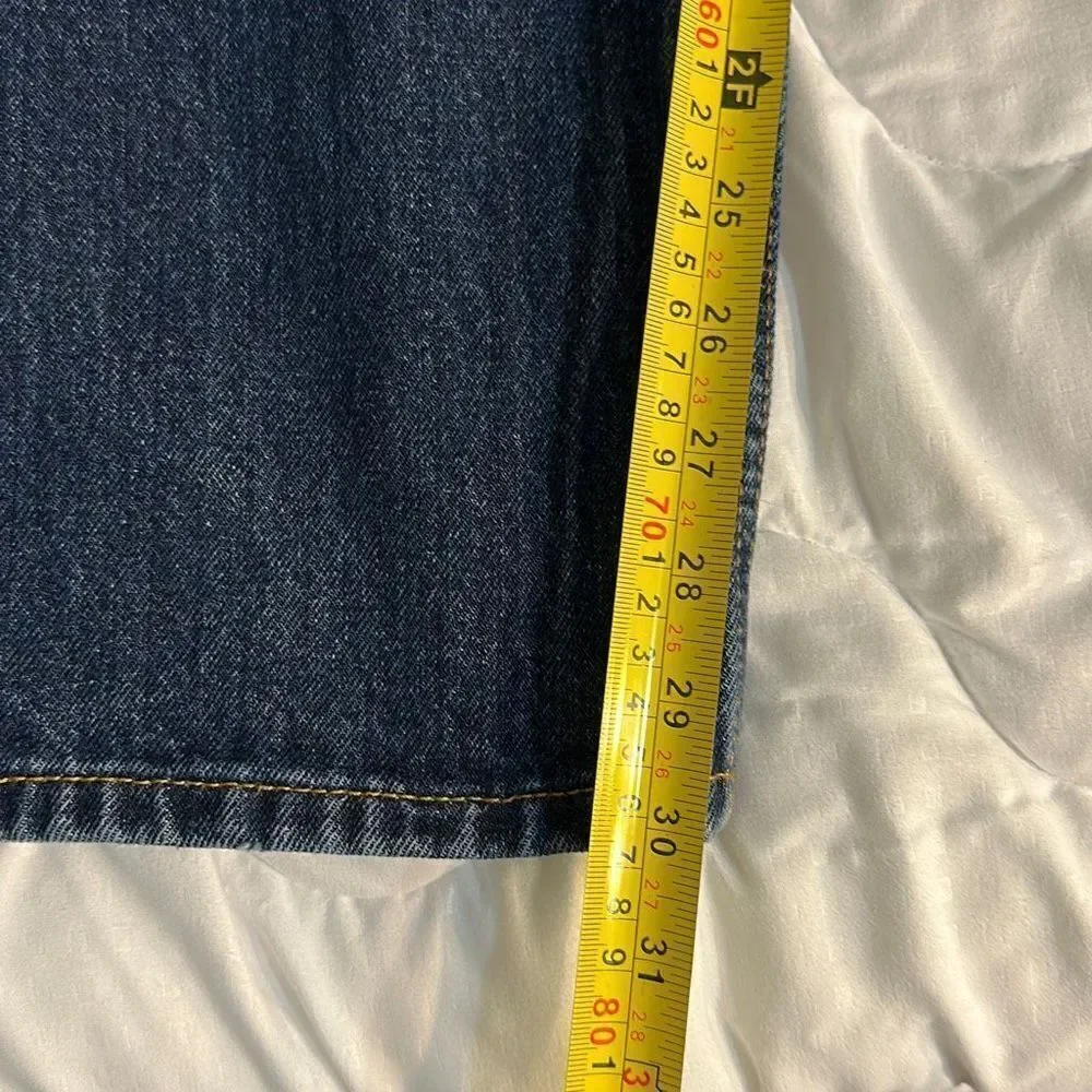Levi’s 505 Denim Waist: 34, Inseam: 30 inches